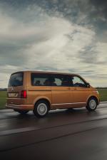 Volkswagen Caravelle 2020 года (UK)